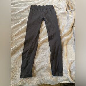 Black Leggings. sz M (8-10)